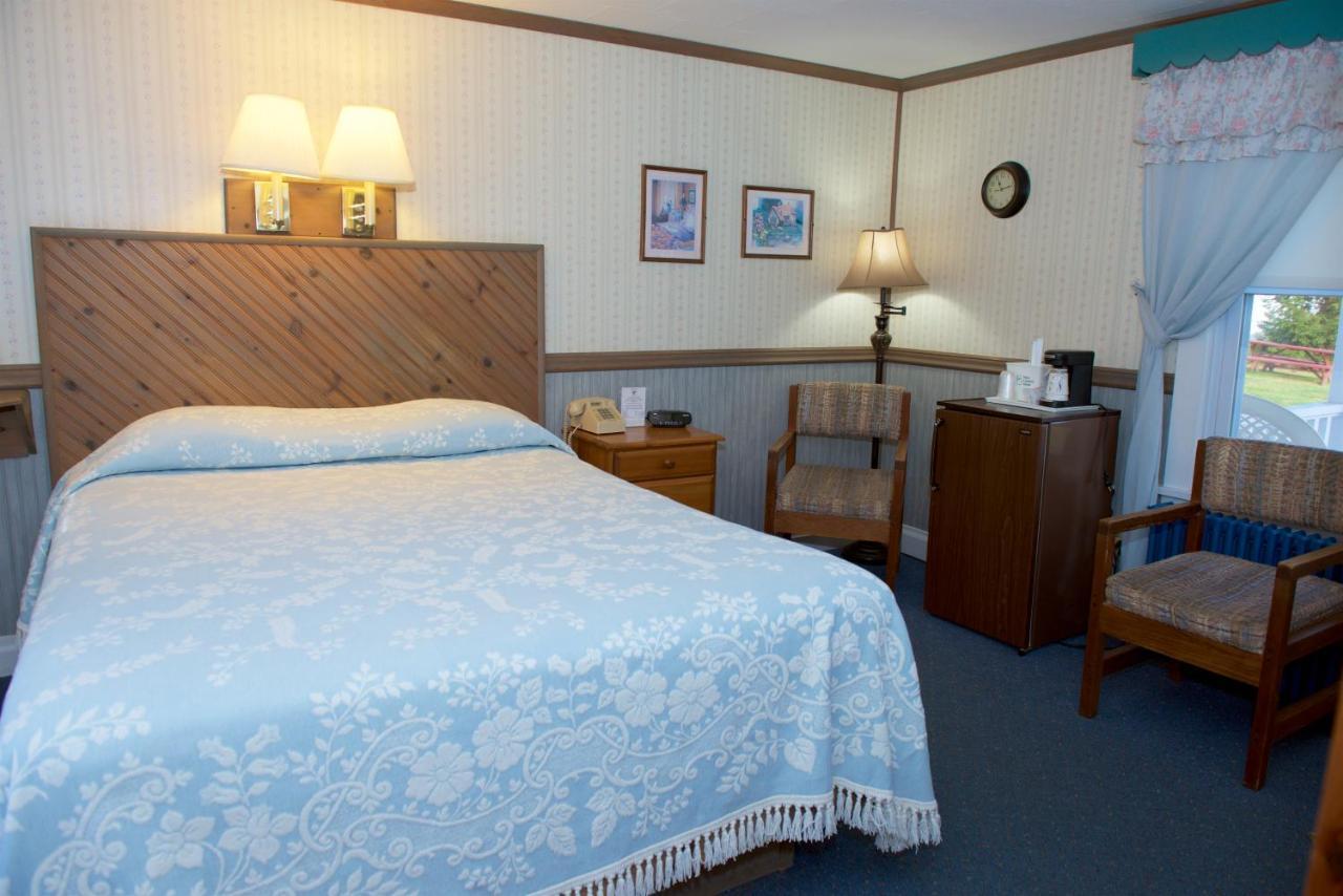 Myer Country Motel Milford Exteriér fotografie